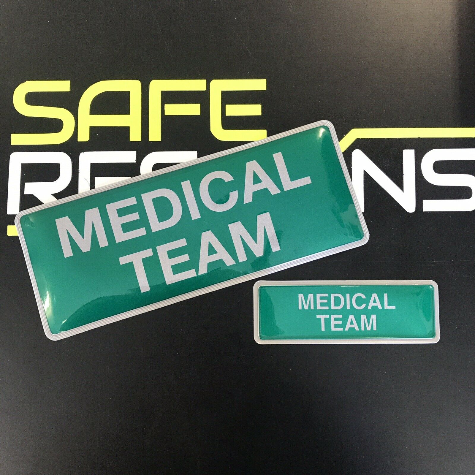 MEDICAL TEAM - Digitally Printed Encapsulated Badge